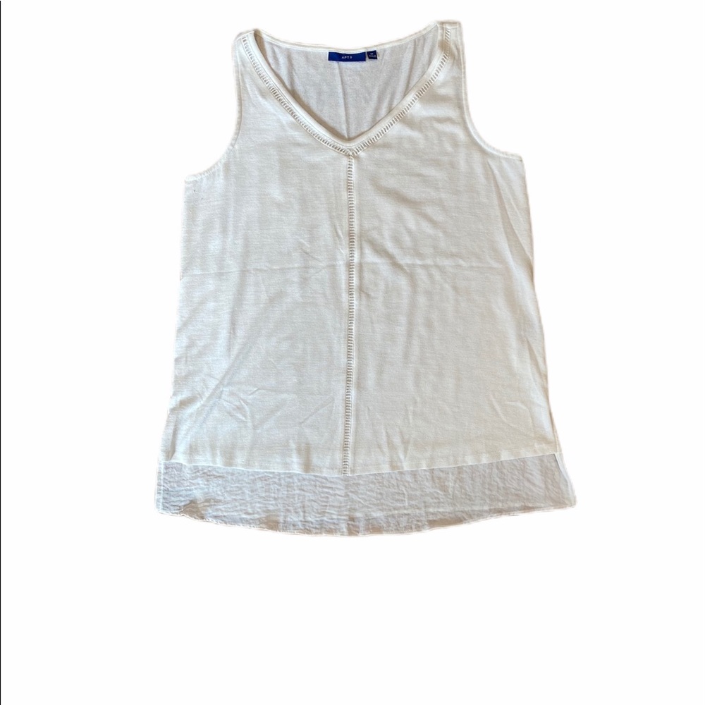 🌸Bundle of two Apt. 9 Sleeveless Tops Size Medium - Picture 11 of 12